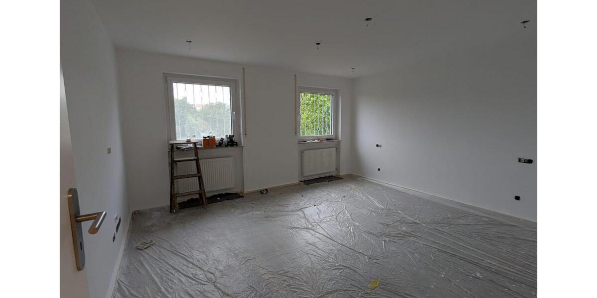 Einfamilienhaus Reichenbach an der Fils - 6.5 Zimmer, 171 m&sup2;, 2.000&euro; | Angebot:23174343