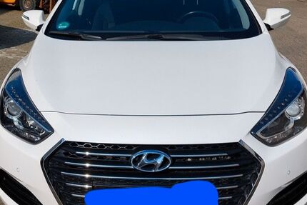 Hyundai i40 181.000 km 8.150 &euro; Rhede 46414