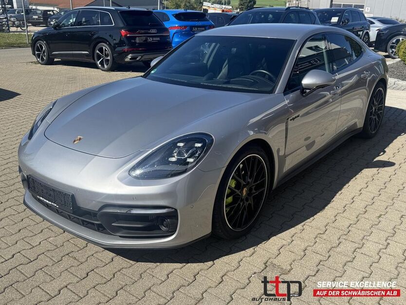 Porsche Panamera 42.000 km 92.690 € Heroldstatt 72535