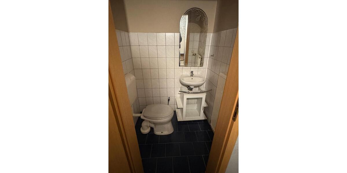 Erdgeschoßwohnung Krummhörn - 4 Zimmer, 120 m&sup2;, 900&euro; | Angebot:25299211