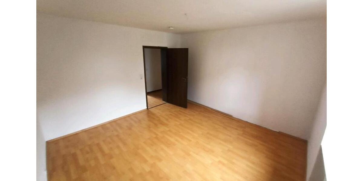 Etagenwohnung Werdohl - 3 Zimmer, 80 m&sup2;, 850&euro; | Angebot:26359722