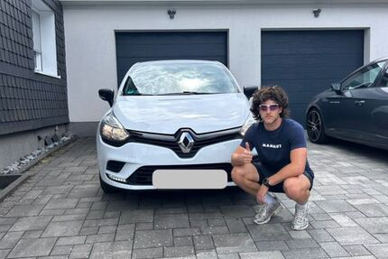 Renault Clio 79.000 km 6.999 &euro; Wuppertal 42399