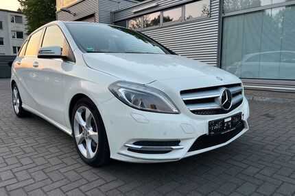 Mercedes B 180