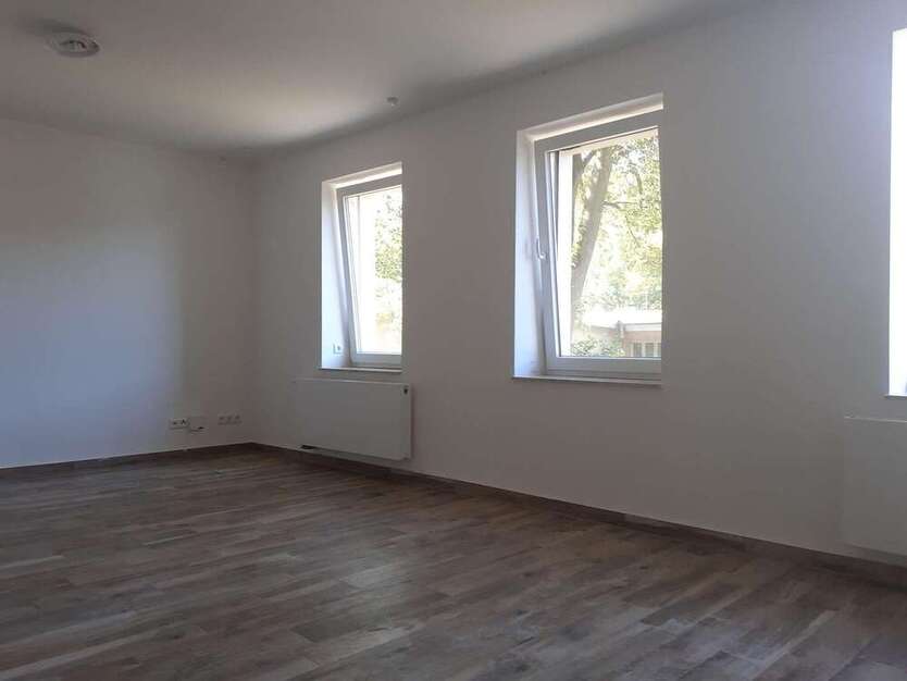 Wohnung zum Mieten in Oederan 230 € 42 m²