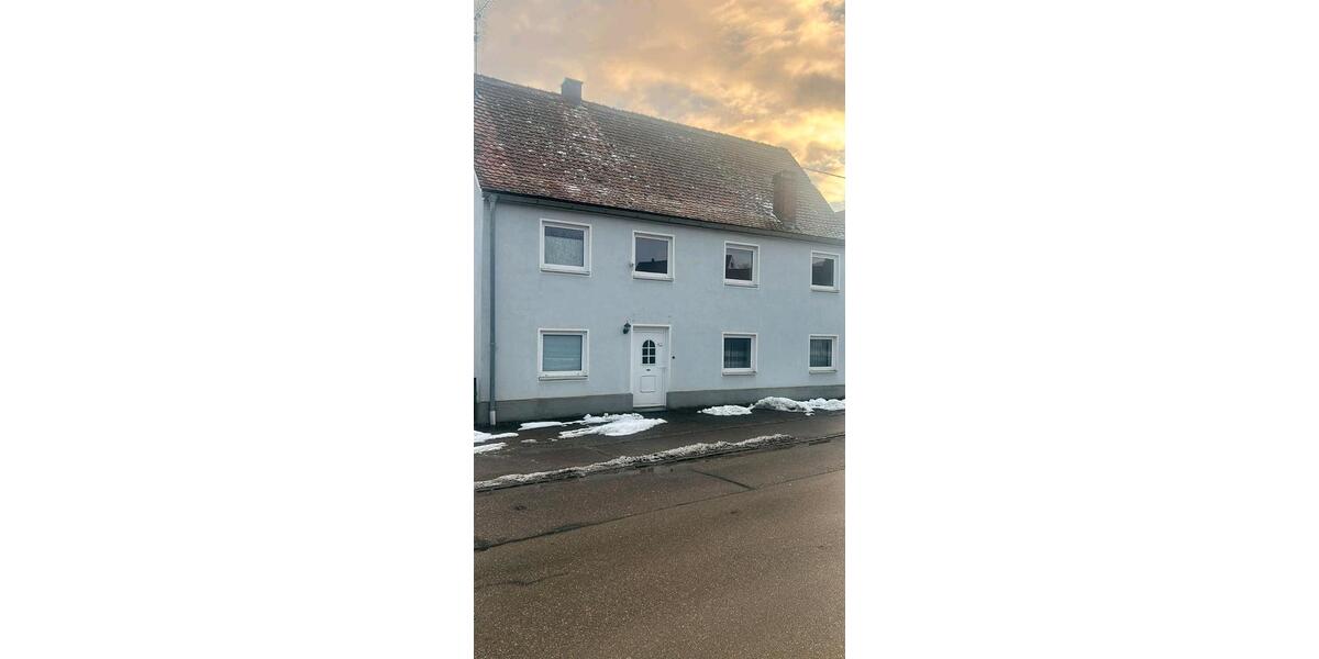 Mehrfamilienhaus, Wohnhaus Donauwörth - 7 Zimmer, 150 m&sup2;, 150.000&euro; | Angebot:26216017