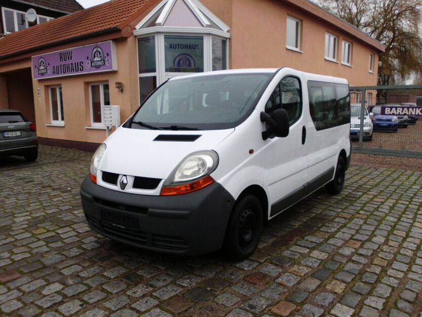 Renault Trafic 269.000 km 6.490 € Rostock 18055