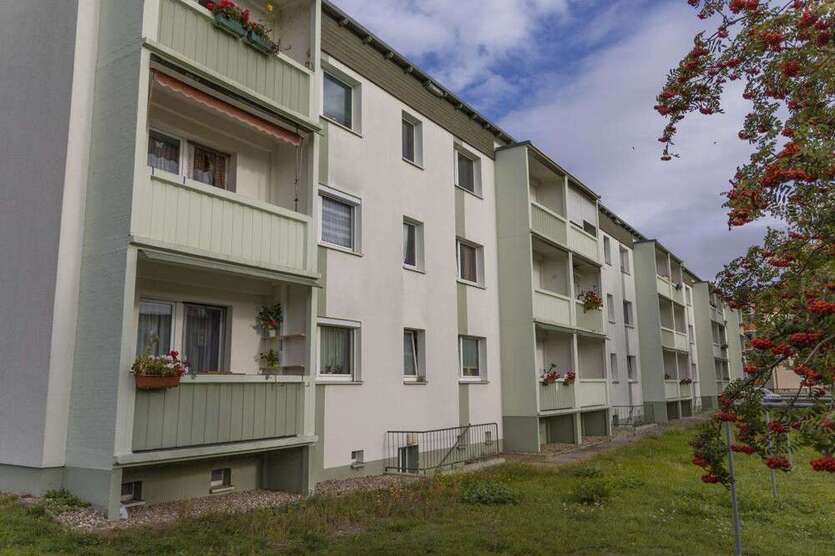 Wohnung zum Mieten in Riesa 168 € 25.87 m²