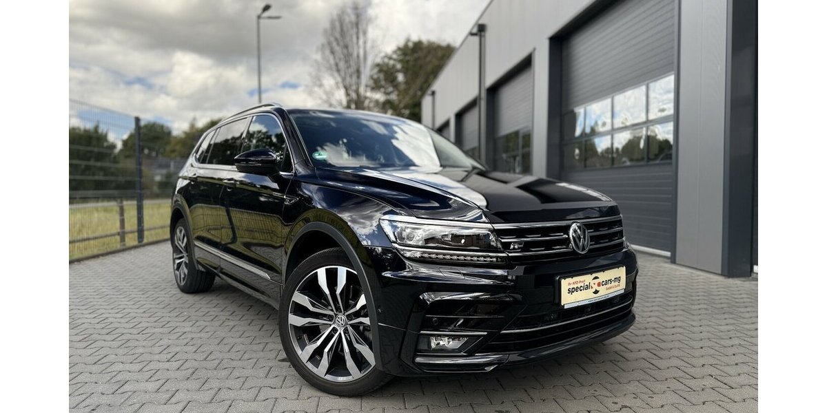 VW Tiguan R-Line / Allrad / Pano / Keyless 84.000 km 33.900 &euro; Mönchengladbach 41066
