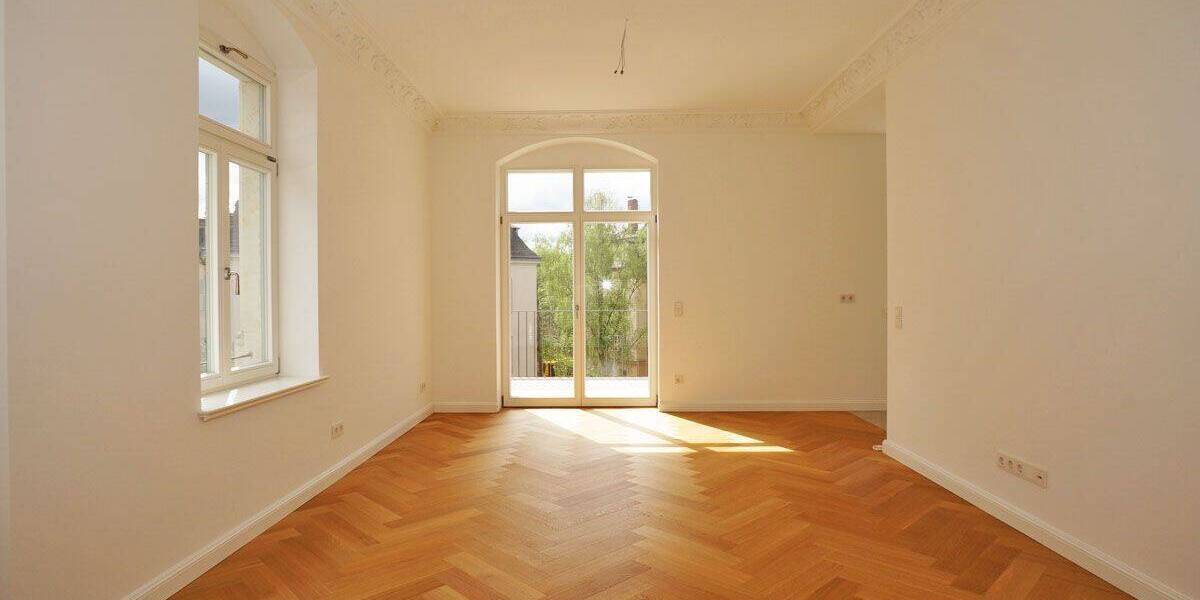 Etagenwohnung Dresden Striesen-Ost - 4 Zimmer, 100 m&sup2;, 1.995&euro; | Angebot:26816724