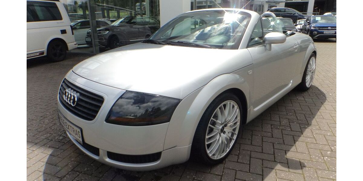 Audi TT 130.000 km 8.990 € Königswinter 53639