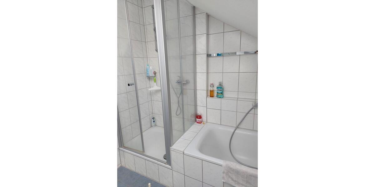 Dachgeschoßwohnung Dreieich - 2 Zimmer, 65 m&sup2;, 900&euro; | Angebot:24976341