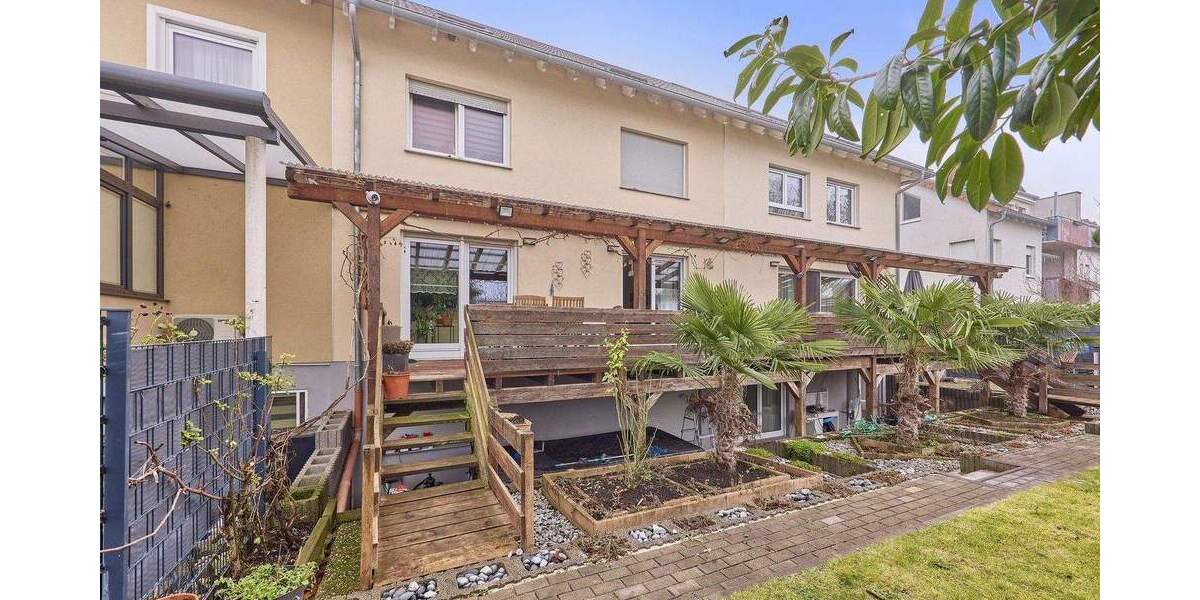 Reihenmittelhaus Ludwigshafen Oggersheim - 5 Zimmer, 180 m&sup2;, 499.000&euro; | Angebot:25799384