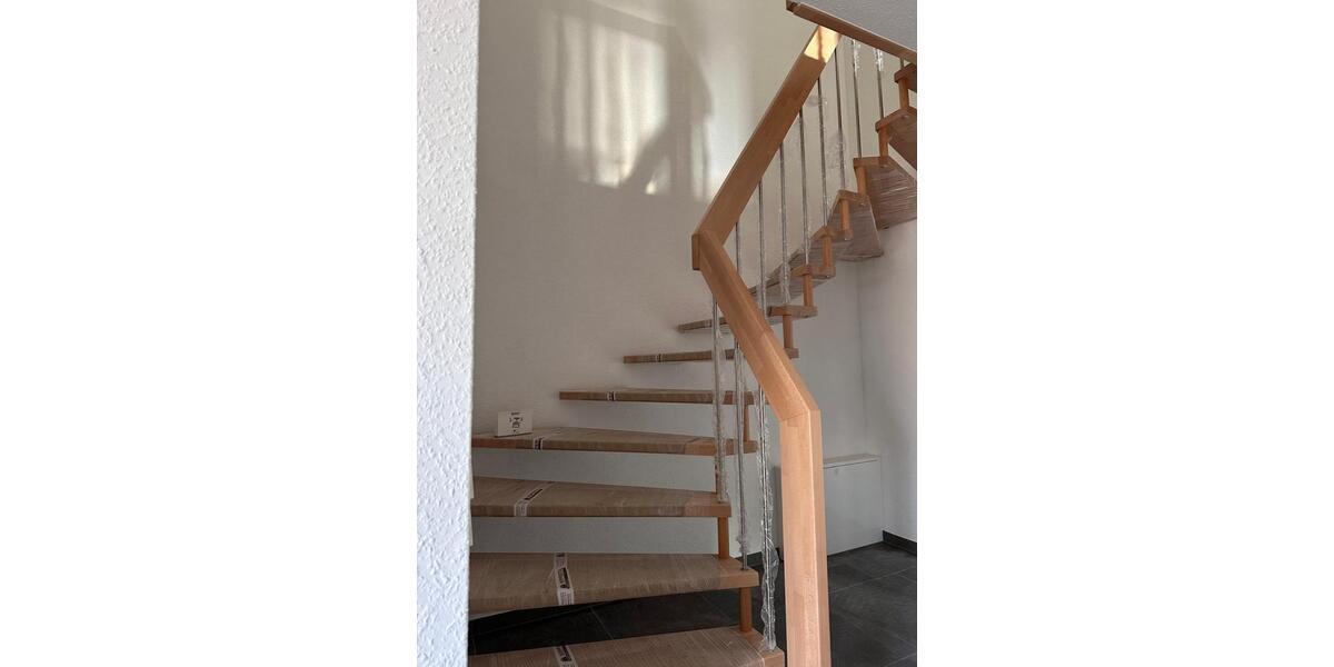 moderne Stadtvilla zur Miete - Erstbezug in energieeffiziente Neubau-Doppelhaushälfte 4 zimmer