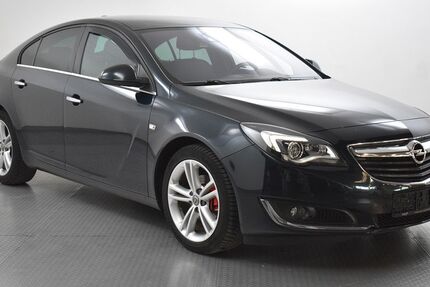 Opel Insignia 108.000 km 8.750 &euro; Bebra 36179