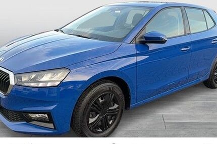 Skoda Fabia 14.403 km 15.990 &euro; Emden 26723