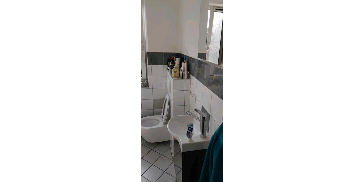 Etagenwohnung Kitzingen - 2.5 Zimmer, 61 m&sup2;, 920&euro; | Angebot:26272772