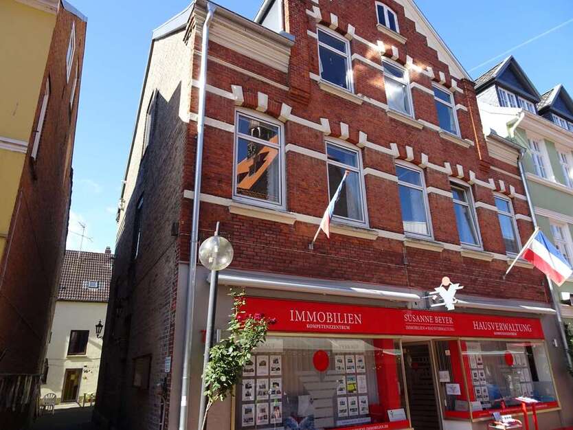 Einzelhandel in Eckernförde 1.950 € 50 m² zimmer