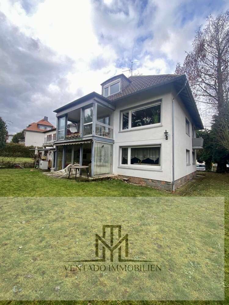 Haus zum Kaufen in Friedberg 699.000 € 236.09 m²