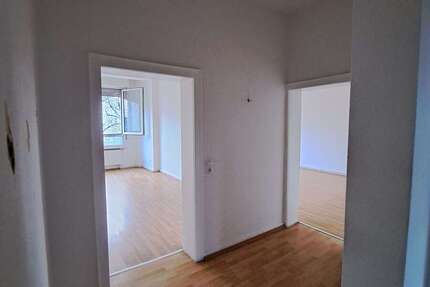 Wohnung Wiesbaden Westend / Bleichstraße - 3 Zimmer, 92 m&sup2;, 1.200&euro; | Angebot:27157096