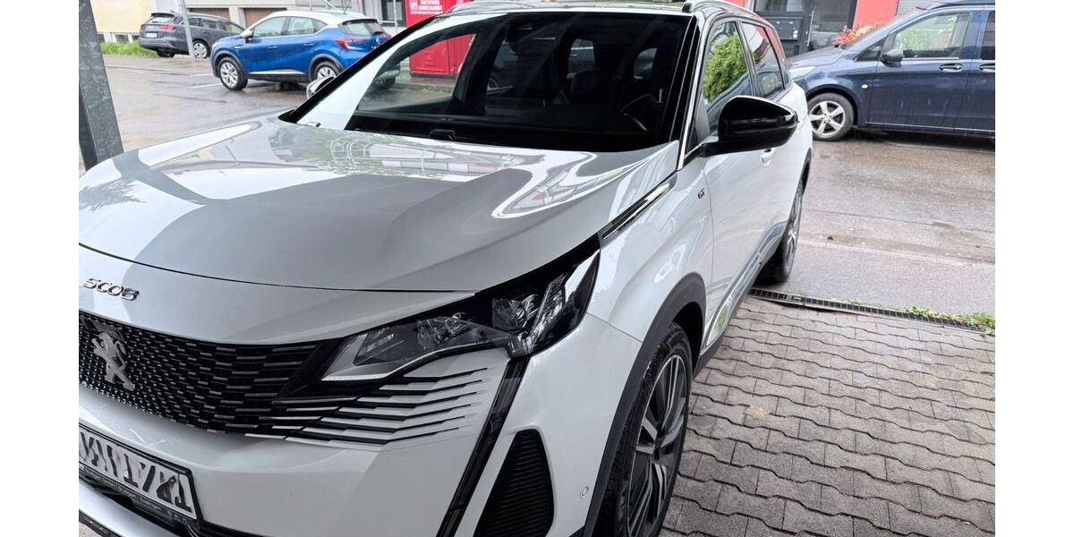 Peugeot 5008 43.700 km 32.700 &euro; Stuttgart 70563