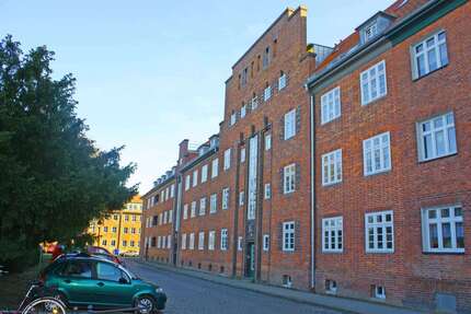 Wohnung zum Kaufen in Stralsund 160.000 € 57 m² 2.5 zimmer