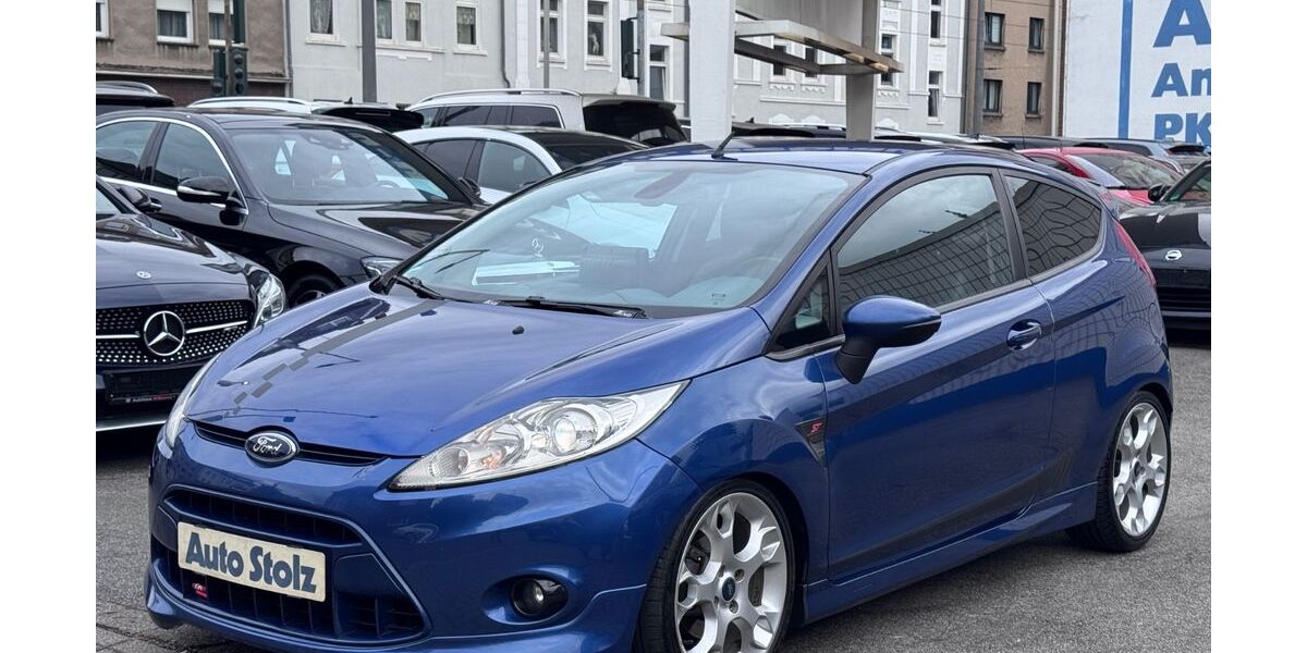 Ford Fiesta 145.460 km 5.900 &euro; Oberhausen 46045