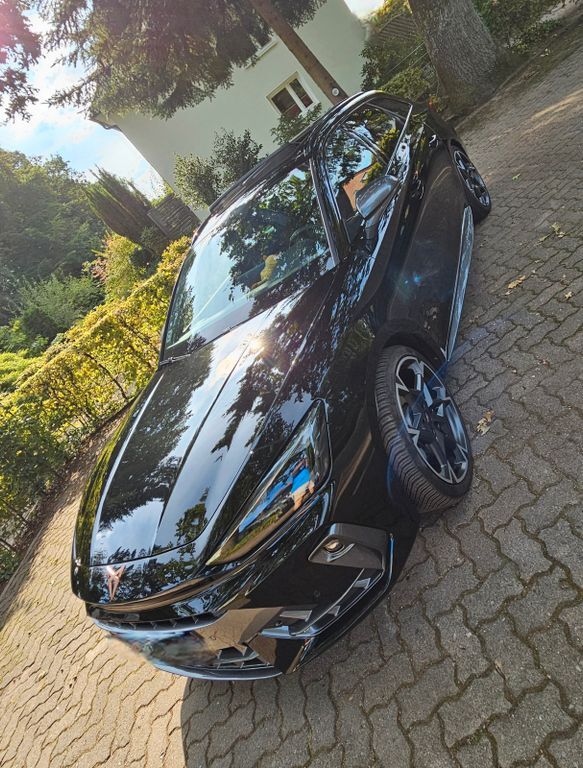 Cupra Leon 14.999 km 33.999 € Hamburg 22359