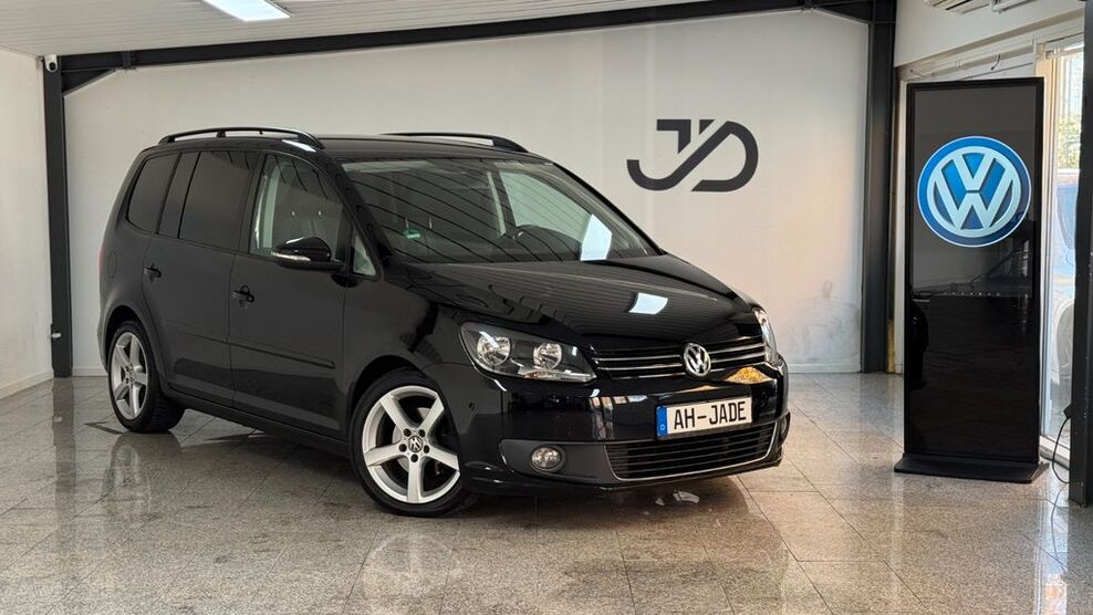 VW Touran 95.500 km 10.950 € Berlin 12107