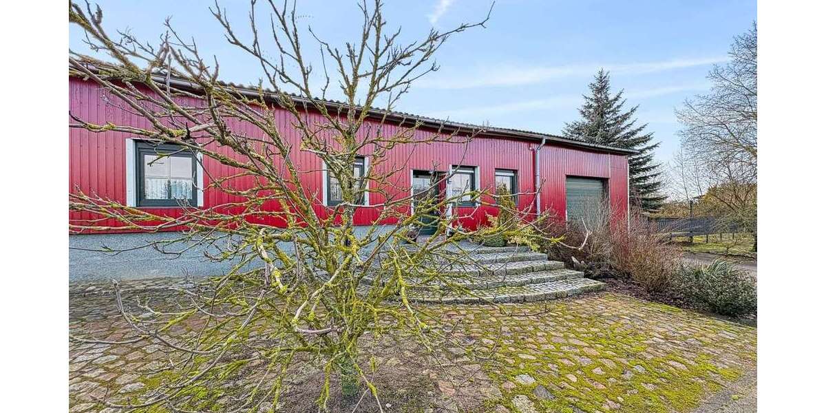 Einfamilienhaus Sommersdorf - 7 Zimmer, 244 m&sup2;, 299.000&euro; | Angebot:25634334