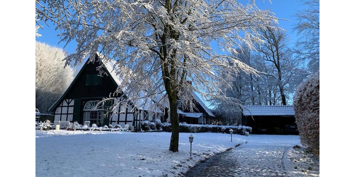 Einfamilienhaus Westerkappeln - 9 Zimmer, 360 m&sup2;, 1.250.000&euro; | Angebot:24816160