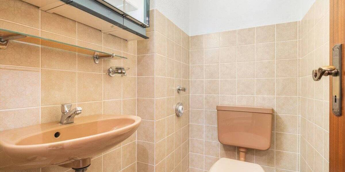 Etagenwohnung Radolfzell - 2 Zimmer, 73 m&sup2;, 275.000&euro; | Angebot:26867281