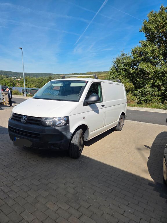 VW T5 Transporter 143.000 km 10.500 € Thüngen 97289