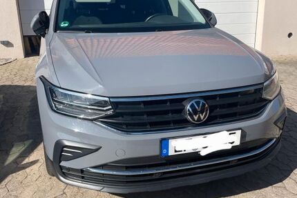 VW Tiguan 63.830 km 25.900 &euro; Moringen 37186
