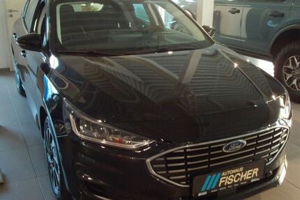 Ford Focus 2.000 km 29.977 &euro; Borken 46325