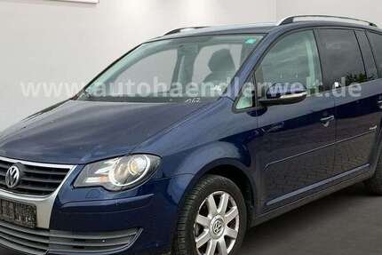 VW Touran 272.496 km 2.599 &euro; Sandersdorf-Brehna 06796