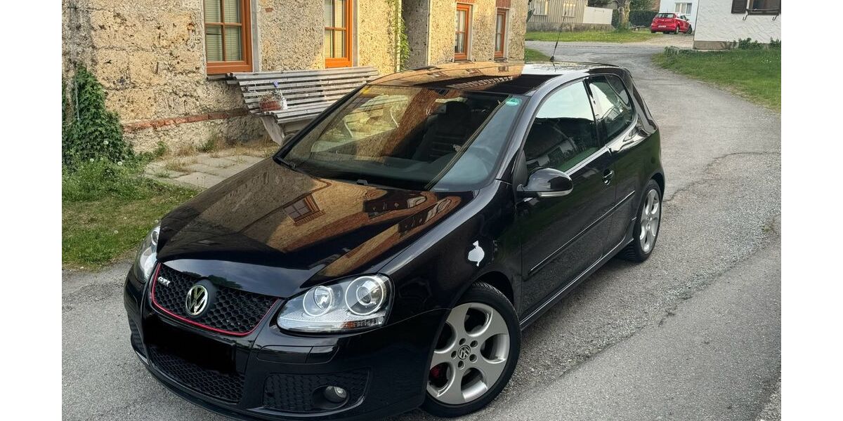 VW Golf 83.002 km 7.000 &euro; Kolbermoor 83059