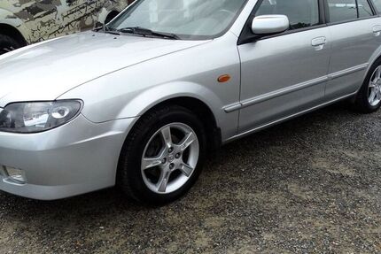 Mazda 323