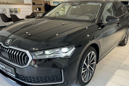 Skoda Superb 6.362 km 46.990 &euro; Dresden 01257