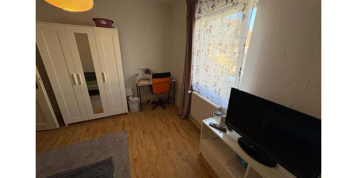 Etagenwohnung Wallhalben - 1 Zimmer, 13 m&sup2;, 242&euro; | Angebot:26399641