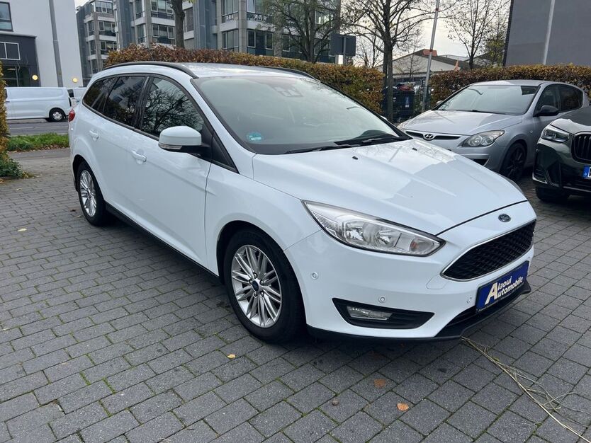 Ford Focus 190.000 km 6.900 € Wiesbaden 65197