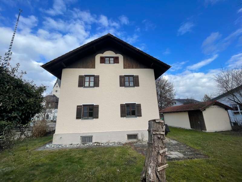 Haus zum Kaufen in Schechen 120.000 € 92 m²