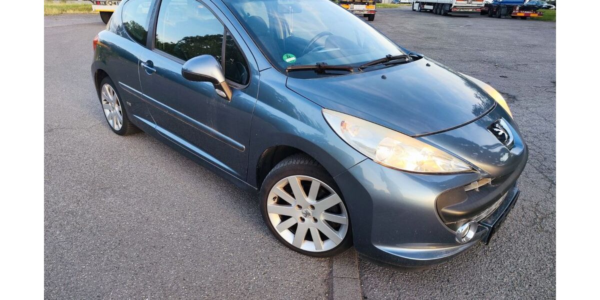 Peugeot 207 141.200 km 1.950 &euro; Lahr 77933