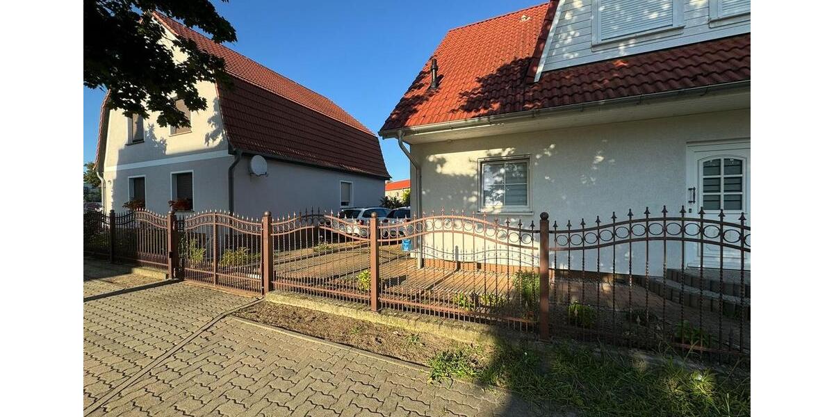 Einfamilienhaus Rüdersdorf bei Berlin - 4 Zimmer, 145 m&sup2;, 1.900&euro; | Angebot:26328024