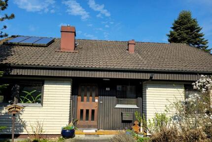 Haus Bad Berleburg - 7 Zimmer, 180 m&sup2;, 330.000&euro; | Angebot:26476166