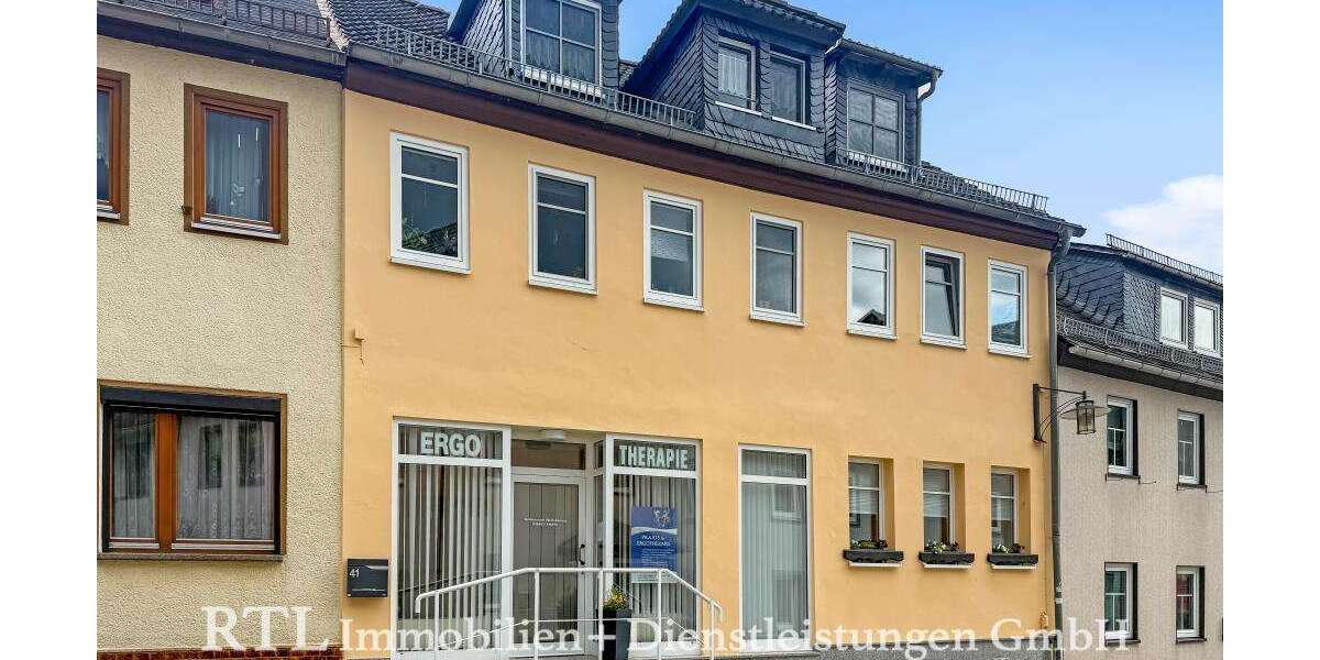 Haus zum Kaufen in Leutenberg 184.900 € 149 m² 7 zimmer