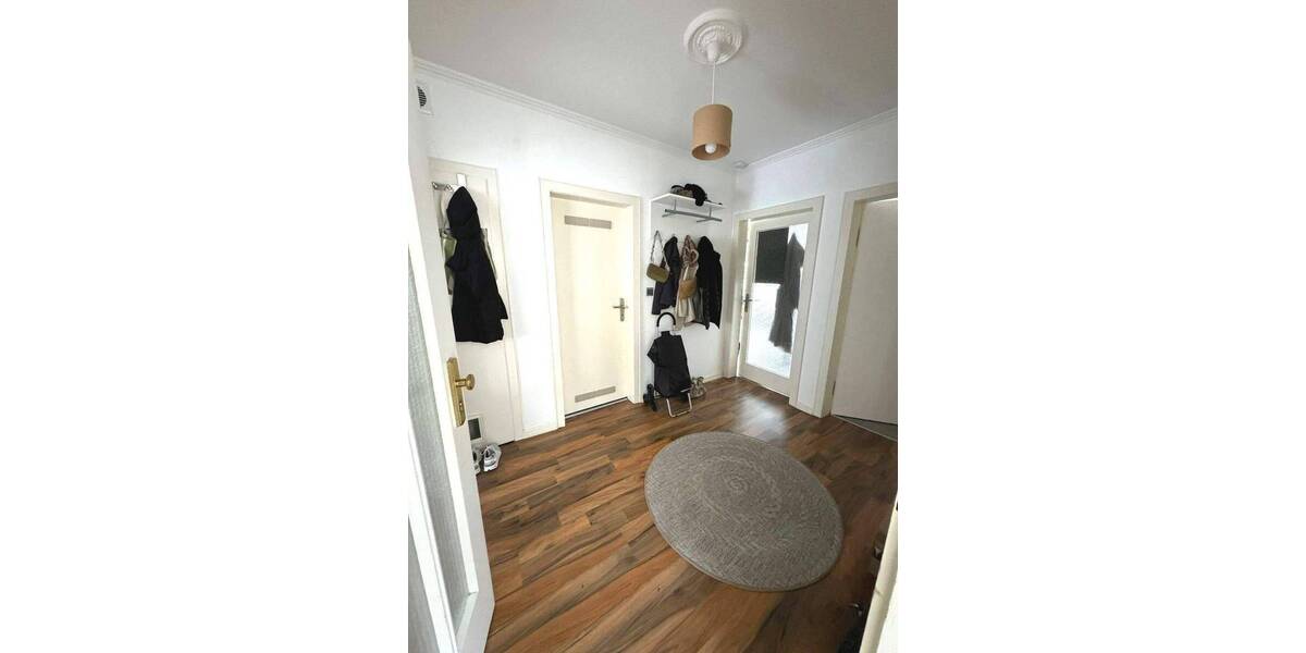 Etagenwohnung Trier Kürenz - 2 Zimmer, 68 m&sup2;, 850&euro; | Angebot:26875165
