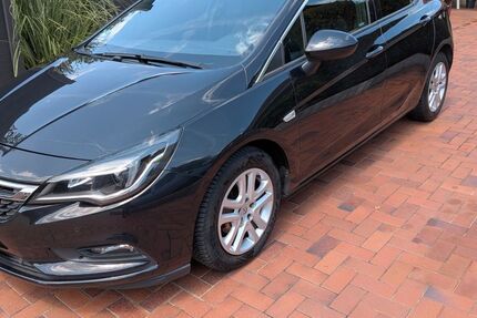 Opel Astra 98.000 km 8.200 &euro; Hagen a.T.W. 49170