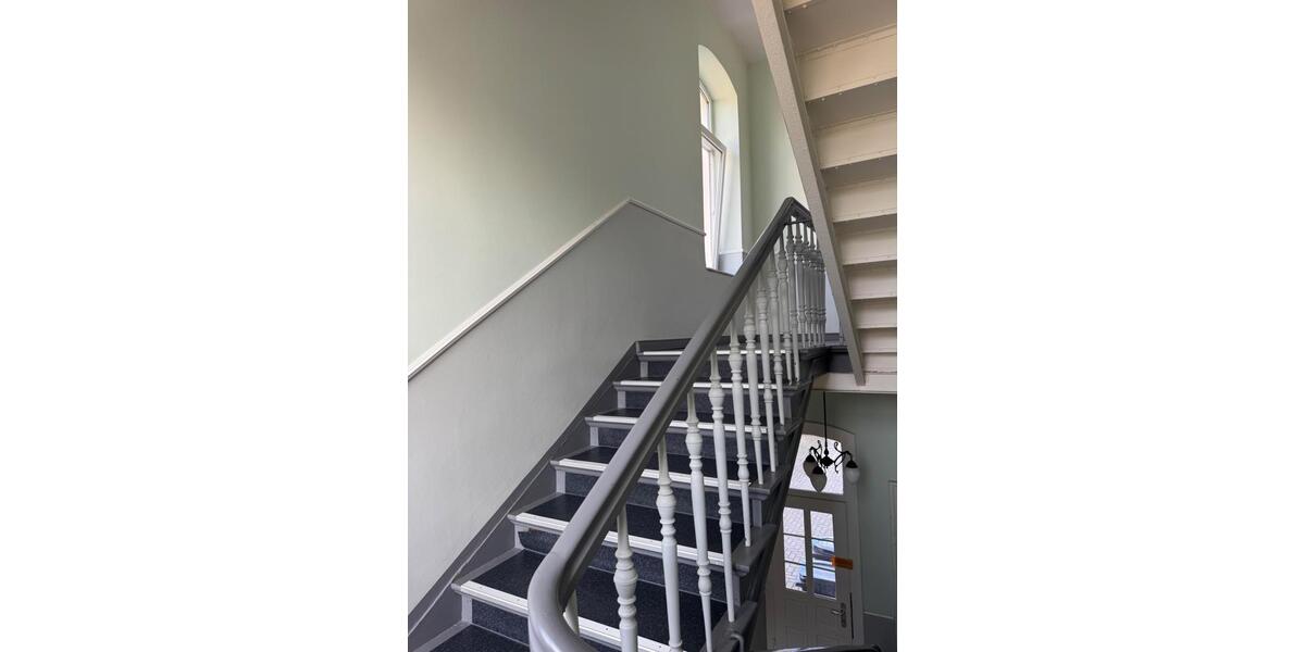 Etagenwohnung Nienburg (Weser) - 6 Zimmer, 186 m&sup2;, 325&euro; | Angebot:26058537