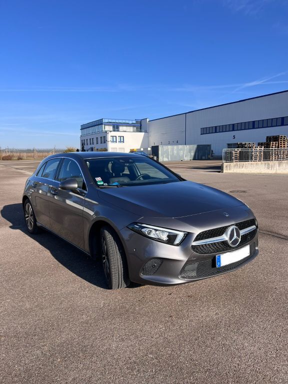 Mercedes-Benz A 200 48.000 km 19.500 € Pförring 85104