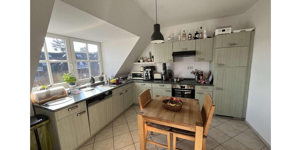 Dachgeschoßwohnung Pinnow - 2 Zimmer, 69 m&sup2;, 585&euro; | Angebot:25903725